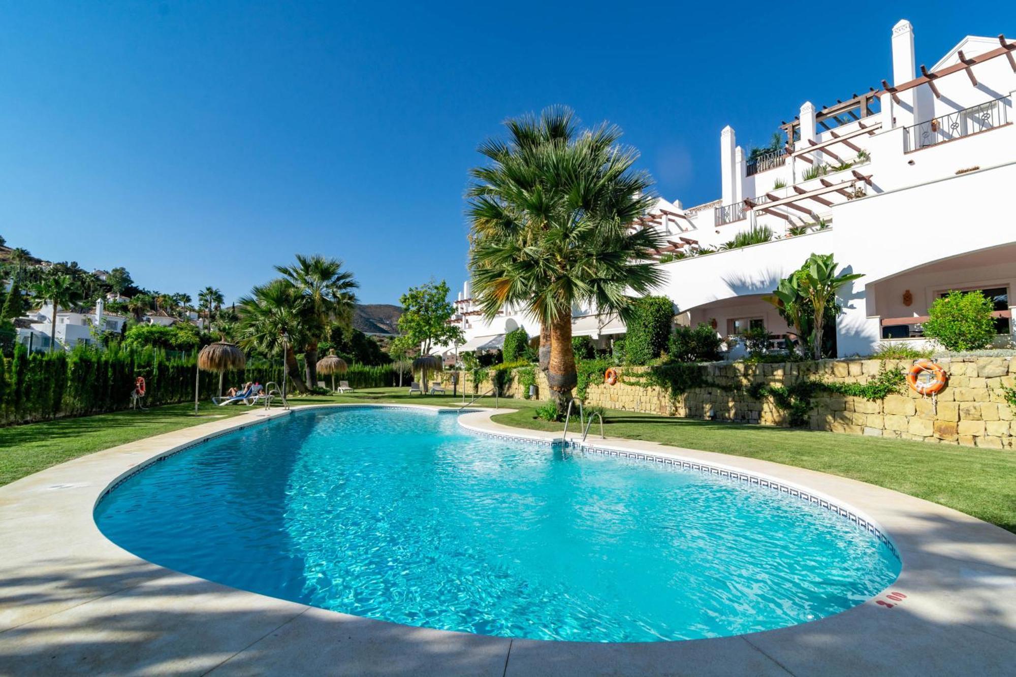 Aloha Royal 19 Apartment Marbella Luaran gambar